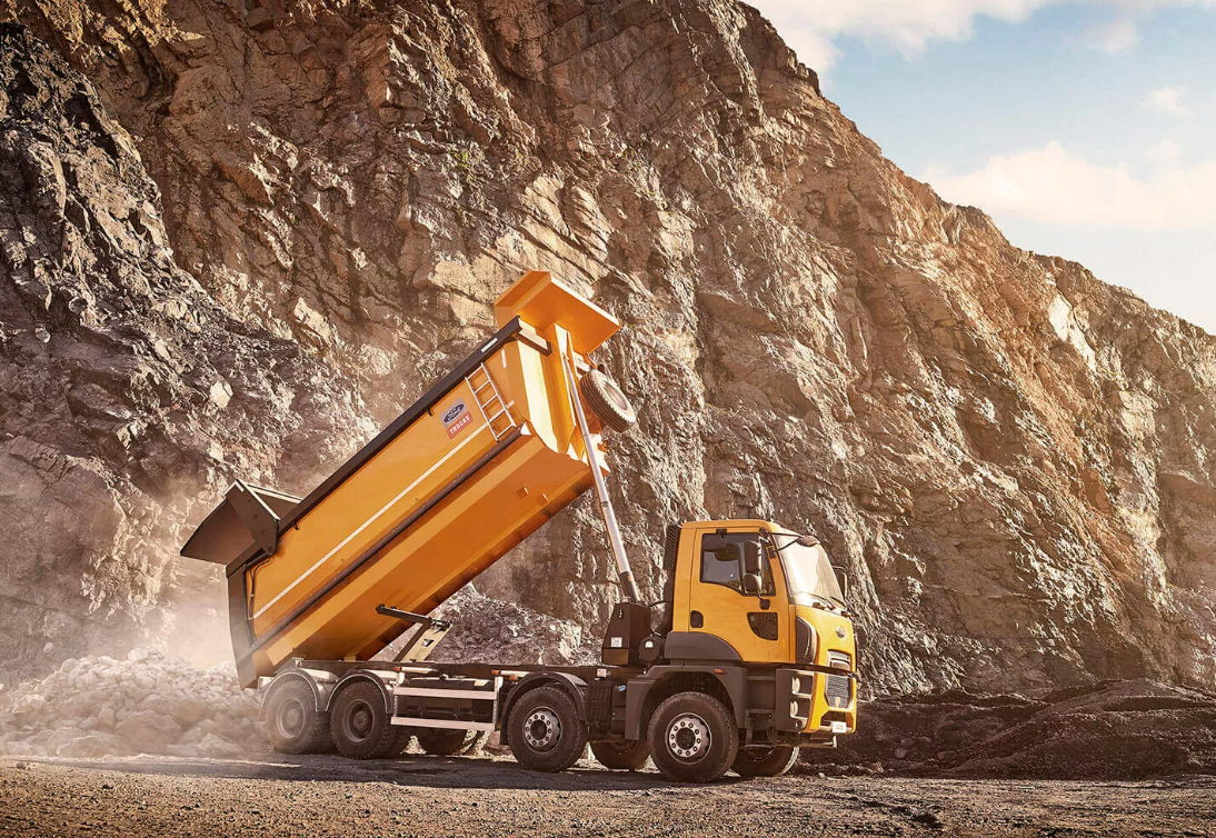 Дорожная серия тракторов Ford TRUCKS Road