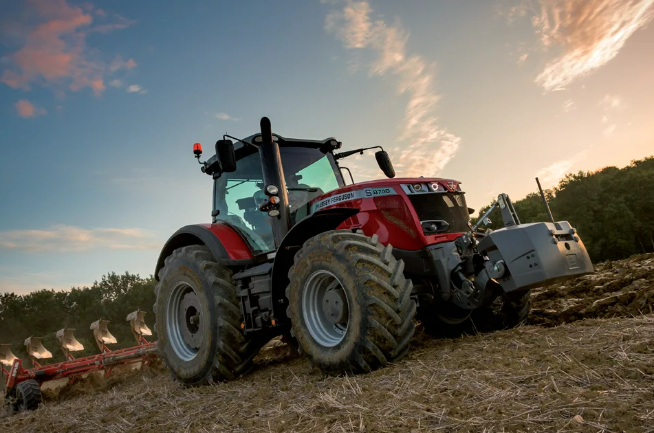 Основные качественные отличия трактора Massey Ferguson MF 8700 S